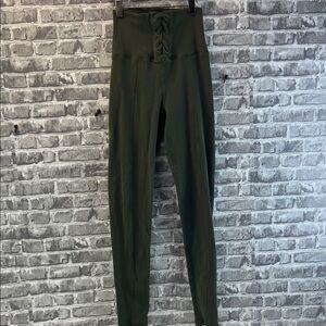 Offline Aerie Olive High-Waisted‎ leggings